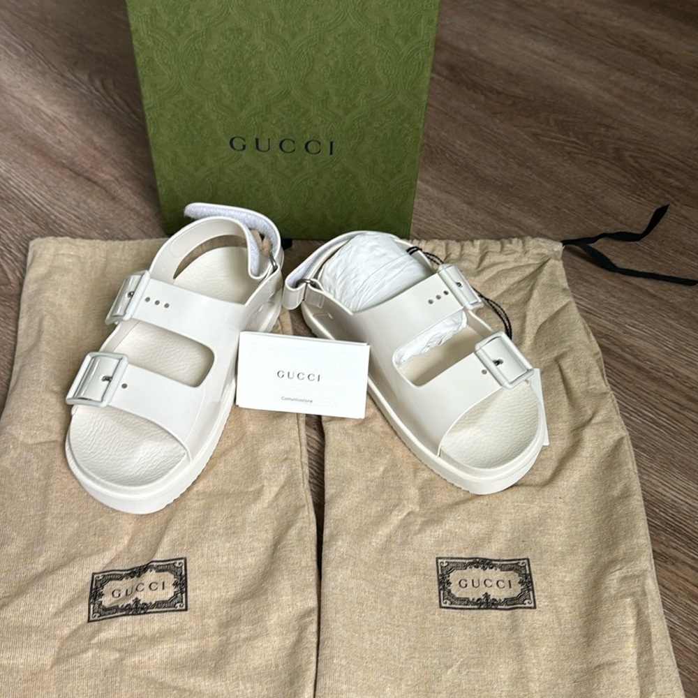 Gucci Beautiful Girls sandals